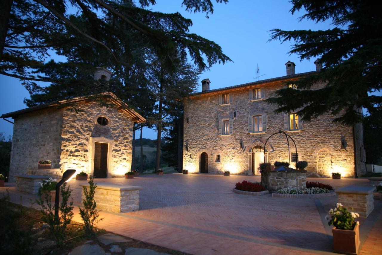 Tenuta Borgo San Michele Gubbio Exterior foto